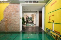 地址建置于有2000多年的汗青的黄冈